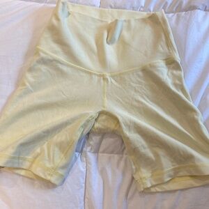 TNA Women’s butter High Rise Biker Shorts Size XS 6” Inseam